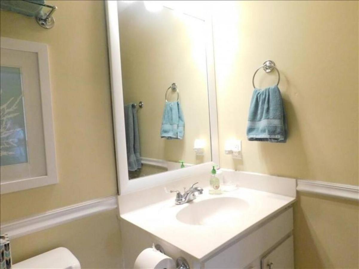 St. Simons Island H8 Cute Well Equipped Upstairs Unit 2 Pools King Bed And Queen Bed 빌라 외부 사진